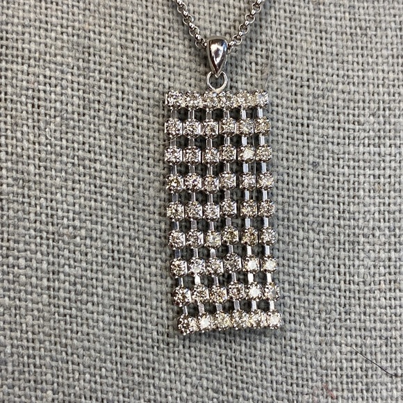 Platinum 1cttw Diamond Rectangle Pendant Necklace – 18" Chain - Picture 4 of 6